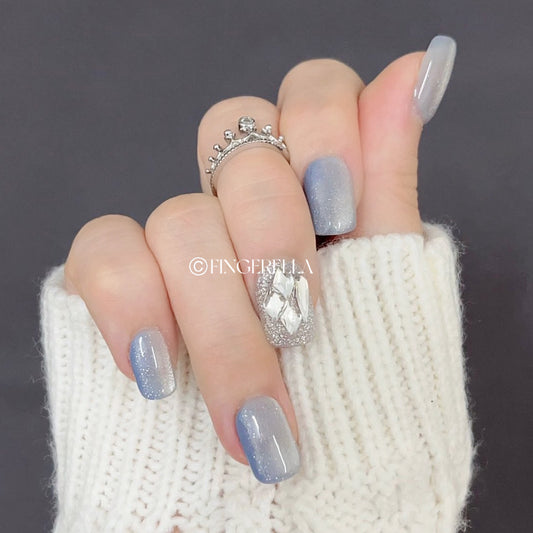 Sapphire Elegance Nails | Handmade Press-On Nails